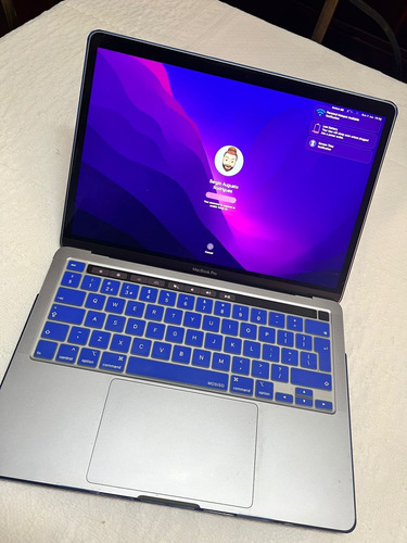 Mackbook Pro (13-inch, M1, 2020, 8gb) + iPhone XS