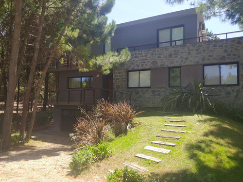 Casa En Venta Costa Esmeralda, Seis Ambientes, Barrio Residencial Ii. - Imagen 2