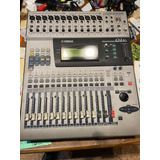 Mixer Yamaha 01v 