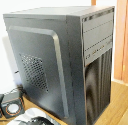 Gabinete Gamer De Escritório 120gb Usado