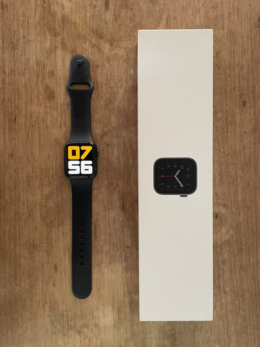 Apple Watch Se (gps, 40mm) Cinza-espacial Preto