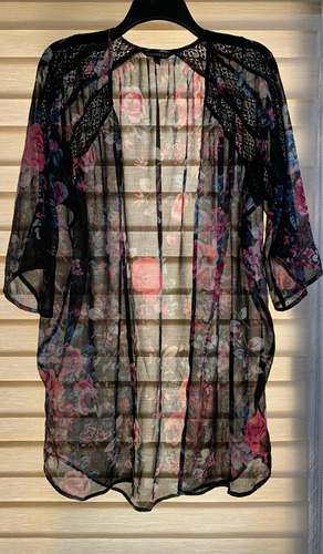 Kimono Floral Marca Express Talla M / Limpia De Closet M