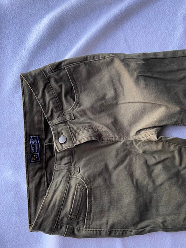 Pantalón Verde Militar Wax Jean