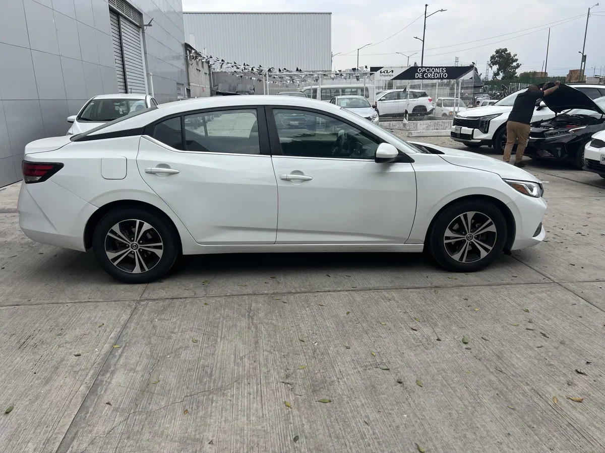 Nissan Sentra 2023 - Imagen 6