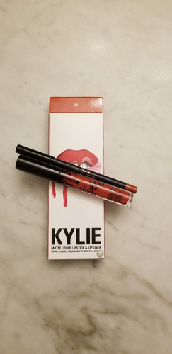 Kylie Lipkit By Kylie Jenner  22