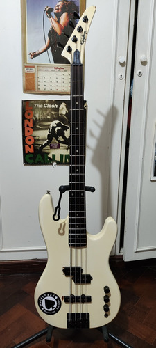 Bajo Epjipone Power Bass