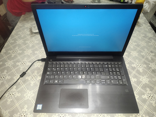 Laptop Lenovo  V330-15ikb 81ax Core I5 8gb Ram (8th Gen)
