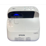 Proyector Epson Powerlite 570 - Tiro Ultra Corto 2700 Lumens