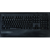 Logitech G213