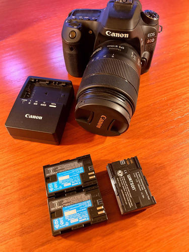 Canon 80d + 18-135 + Flash 430ex Ii + 2 Baterias