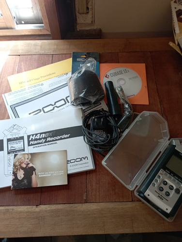 Zoom H4n
