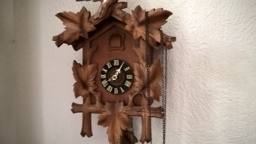 Autentico Reloj Cucu Antiguo Aleman Madera Selva Negra 