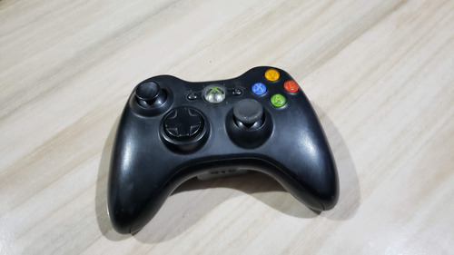 Controle Original Do Xbox 360 Funcionando Mas Sem A Tampa. 