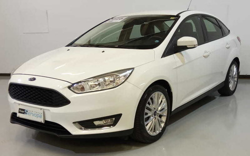FORD FOCUS 2.0 SE FASTBACK 16V FLEX 4P POWERSHIFT