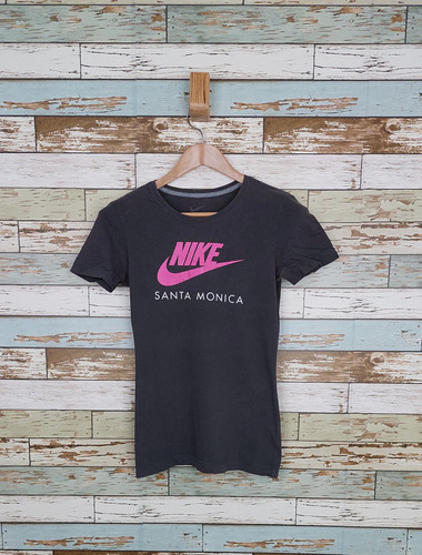 Camiseta Feminina Nike Slim Fit De Algodão Cor Cinza Chumbo