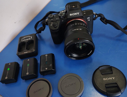 Camara Profecional Sony Alpha 7 Iii -  1232 Disparos Msi