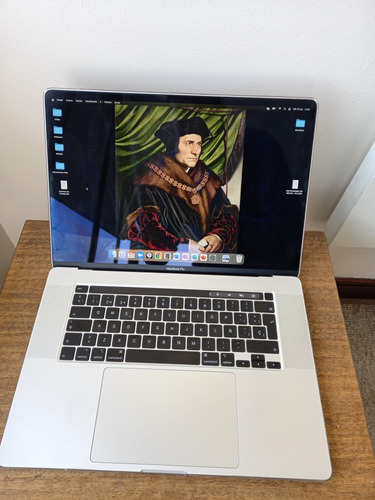 Macbook Pro 16 Inch (oferta)