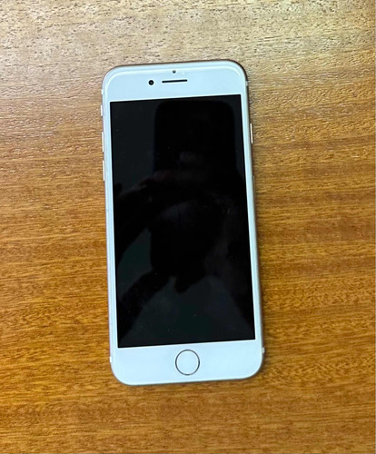  iPhone 7 32 Gb Dorado - Set Completo