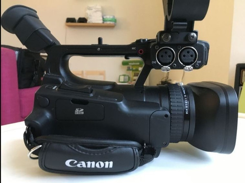 Cámara De Video Canon Xa11 Full Hd Pal.  20x Zoom X 20