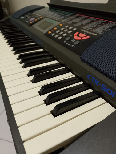 Teclado Musical Casio Standard Ctk-501 61 Teclas