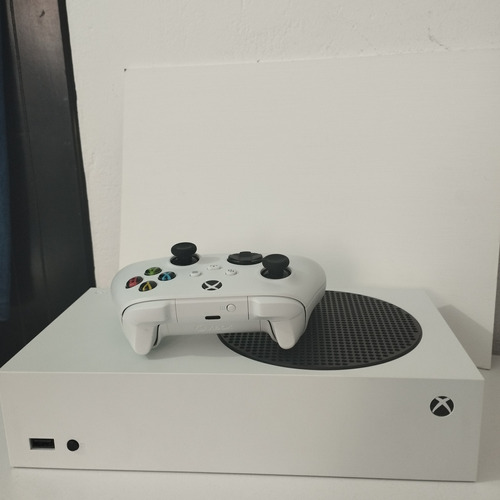 Xbox Serie S 512gb + 1 Control Original