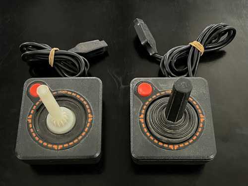 Vendo O Permuto - 2 Joystick Originales De Atari 2600