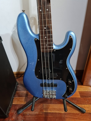 Bajo Squier Jazz Precision Bass Con Mics Emg