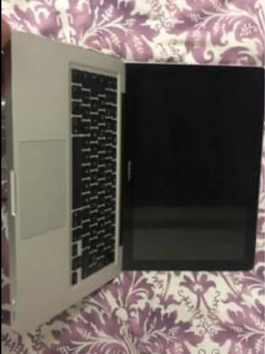 Macbook Pro 13  Corel I5 Doble Núcleo Dd 500gb Ram 4gb(+4)