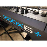 Yamaha Modx 6 +