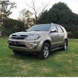 Toyota Hilux Sw4 Srv 3.0tdi Cuero 4x4 / 2008 / 308mil Km.  