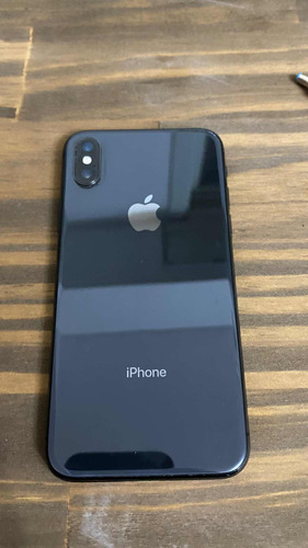 iPhone XR 256gb Bateria Al 76%