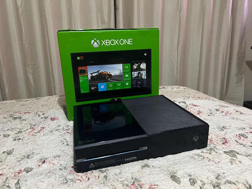 Console Xbox One + Fonte (usado)