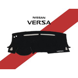 Cubretablero Bordado Nissan Versa Sr Modelo 2024