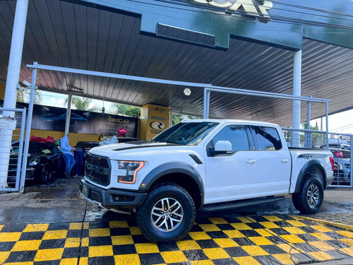 Ford Lobo Raptor 2020