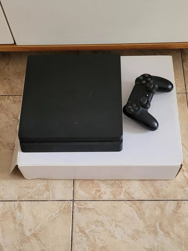 Ps4 - 500 Gb Super Slim / 3 Juegos / 1 Joystick.