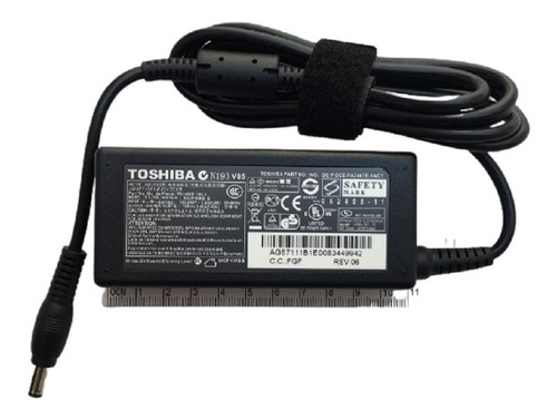 Cargador Original Toshiba Satellite Tecra 19v 3.4a Tip 5.5