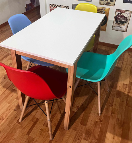 Mesa Comedor Estilo Nórdico + 4 Sillas