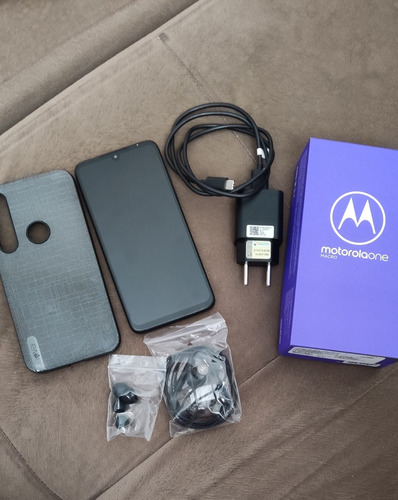 Celular Motorola One Macro 64g 