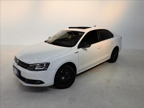 VOLKSWAGEN JETTA 2.0 TSI HIGHLINE 211CV