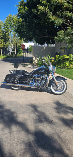 Harley Davidson Road King 2018 