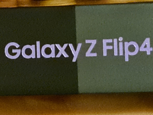 Celular Samsung Zflip4 
