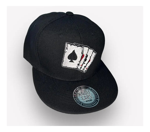 Gorra De Visera Plana Con Distintos Logos.