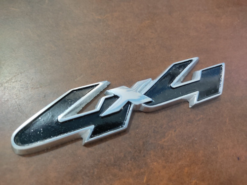 Emblema 4x4 Ford Sportrack Explorer Metal Foto 2