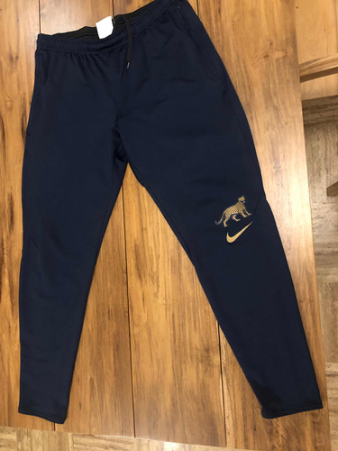 Pantalón Pumas Rugby Nike Slim Fit Hombre Adulto Jogger