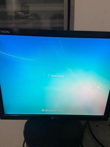 Monitor LG Flaton Modelo L553f-bf