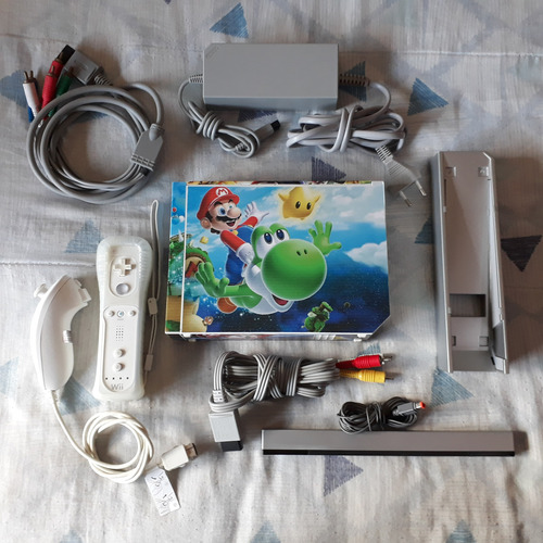 Nintendo Wii - Console Europeu Pal Desbloqueado E Transcodificado Para Usa