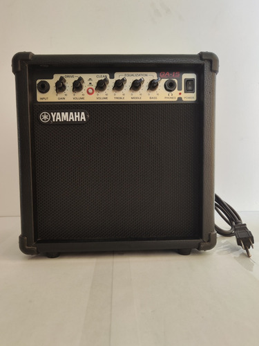 Yamaha Ga-15 Amplificador Para Guitarra
