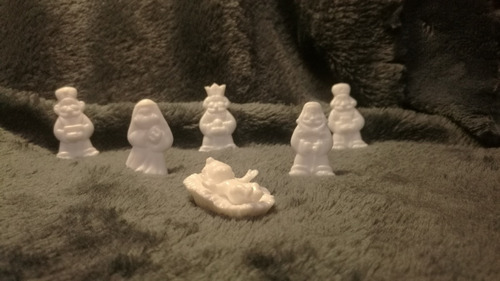 Nacimiento Blanco ( 20 Kits) - Muñequito Para Rosca De Reyes