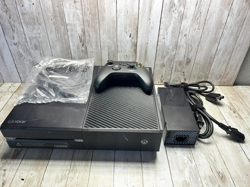 Consola Xbox One Fat 500gb + 20 Juegos 