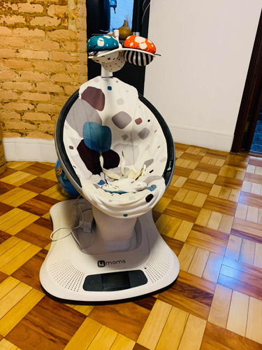 Cadeira De Balanço Elétrica Mamaroo 4.0